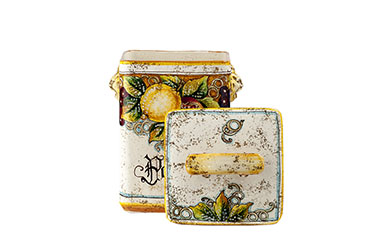 Pasta storage jar and cover