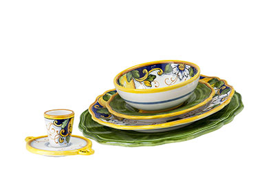 Round dinner plate, plate charger, pasta bowl, side plate and shot glass
